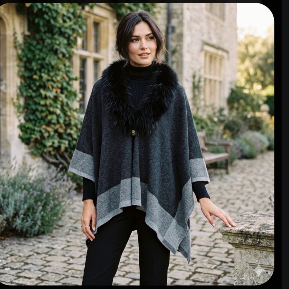 Metric knits collection 100% REAL DYED RACCOON FUR Wool Poncho with Fur Collar